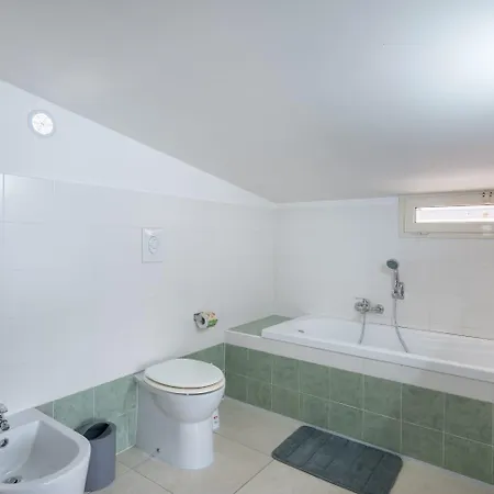 Loft 150m Dal Mare Con Terrazza Piu Vista Mare E Monti Appartement Minturno
